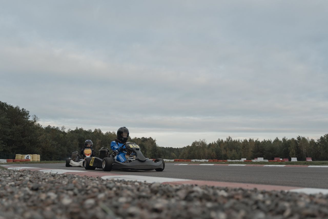 Banetræning og holdsport hos Grønnely Gokart Klub